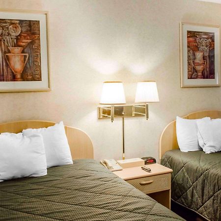 Rodeway Inn Dillsburg Экстерьер фото
