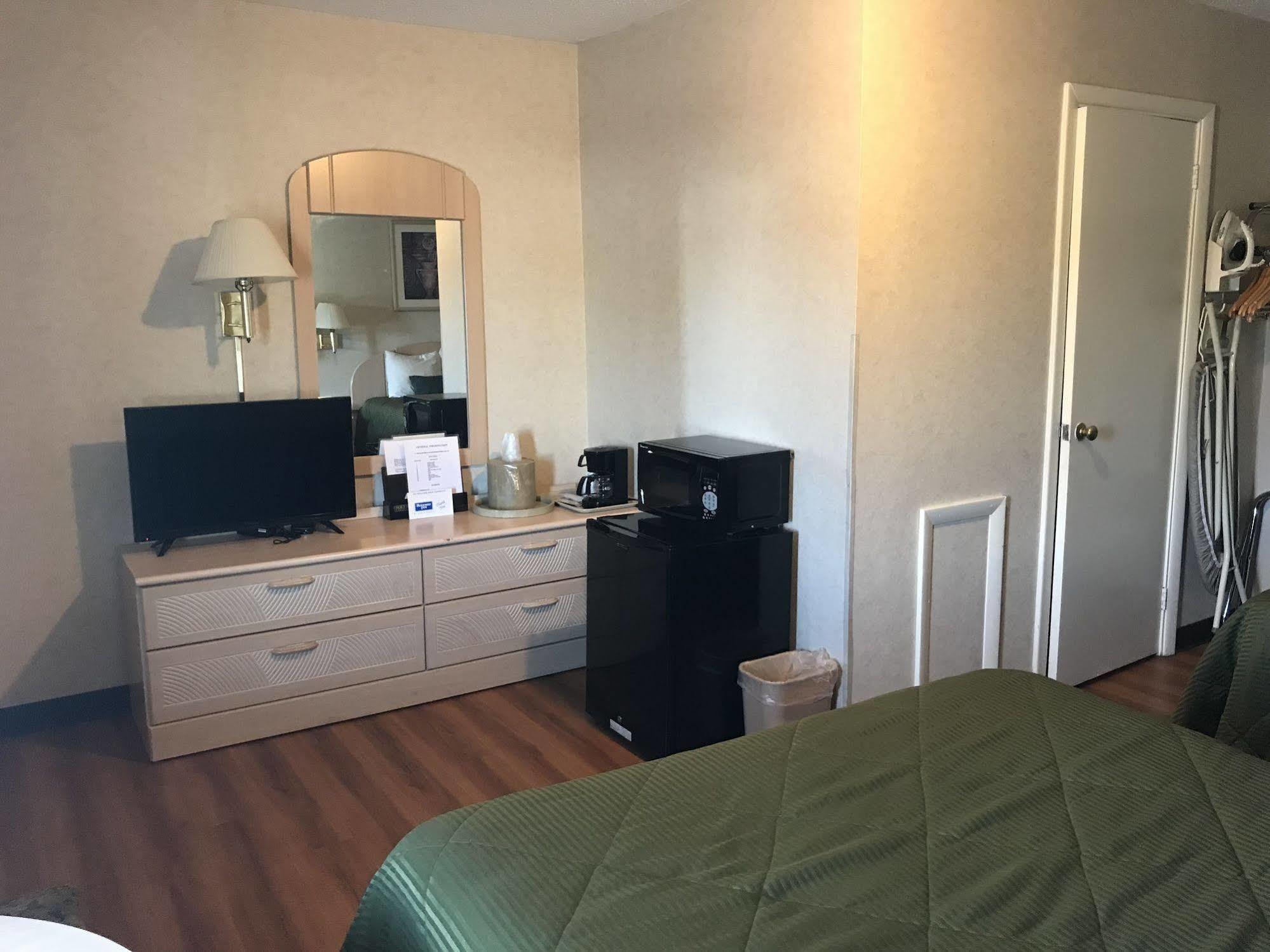 Rodeway Inn Dillsburg Экстерьер фото